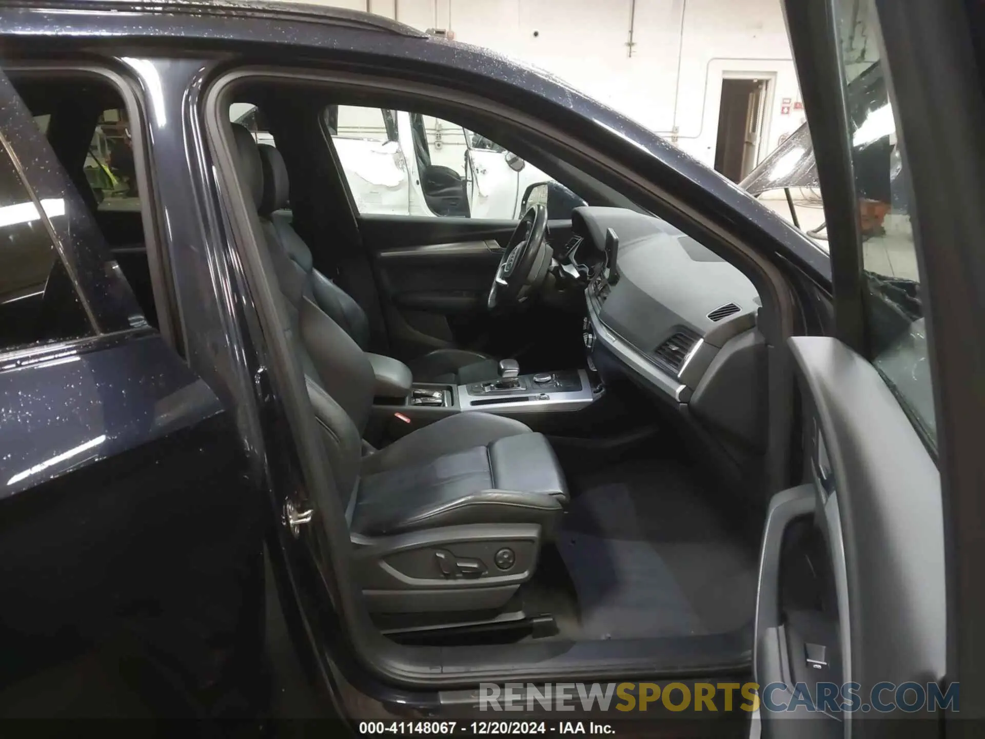 5 Фотография поврежденного автомобиля WA1ANAFY8L2080935 AUDI Q5 2020