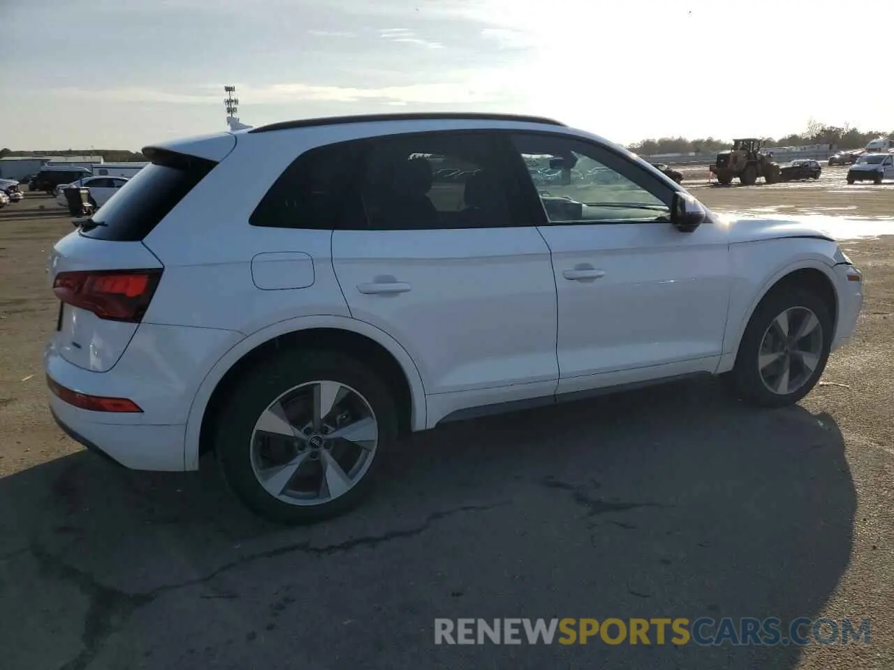 3 Фотография поврежденного автомобиля WA1ANAFY8L2098240 AUDI Q5 2020