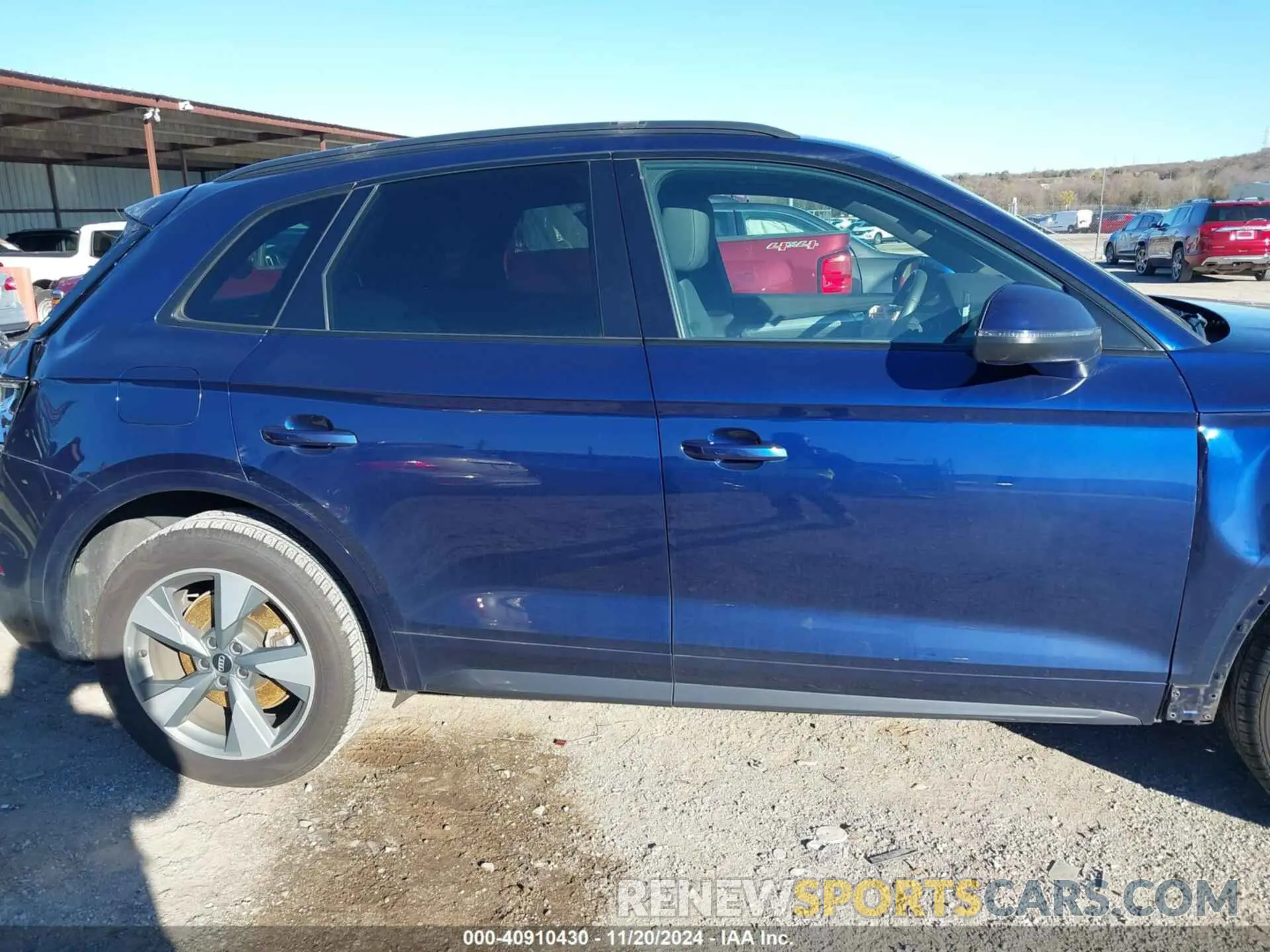 14 Photograph of a damaged car WA1ANAFY8L2114856 AUDI Q5 2020