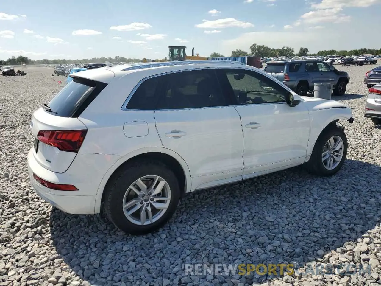 3 Фотография поврежденного автомобиля WA1ANAFY9L2064002 AUDI Q5 2020