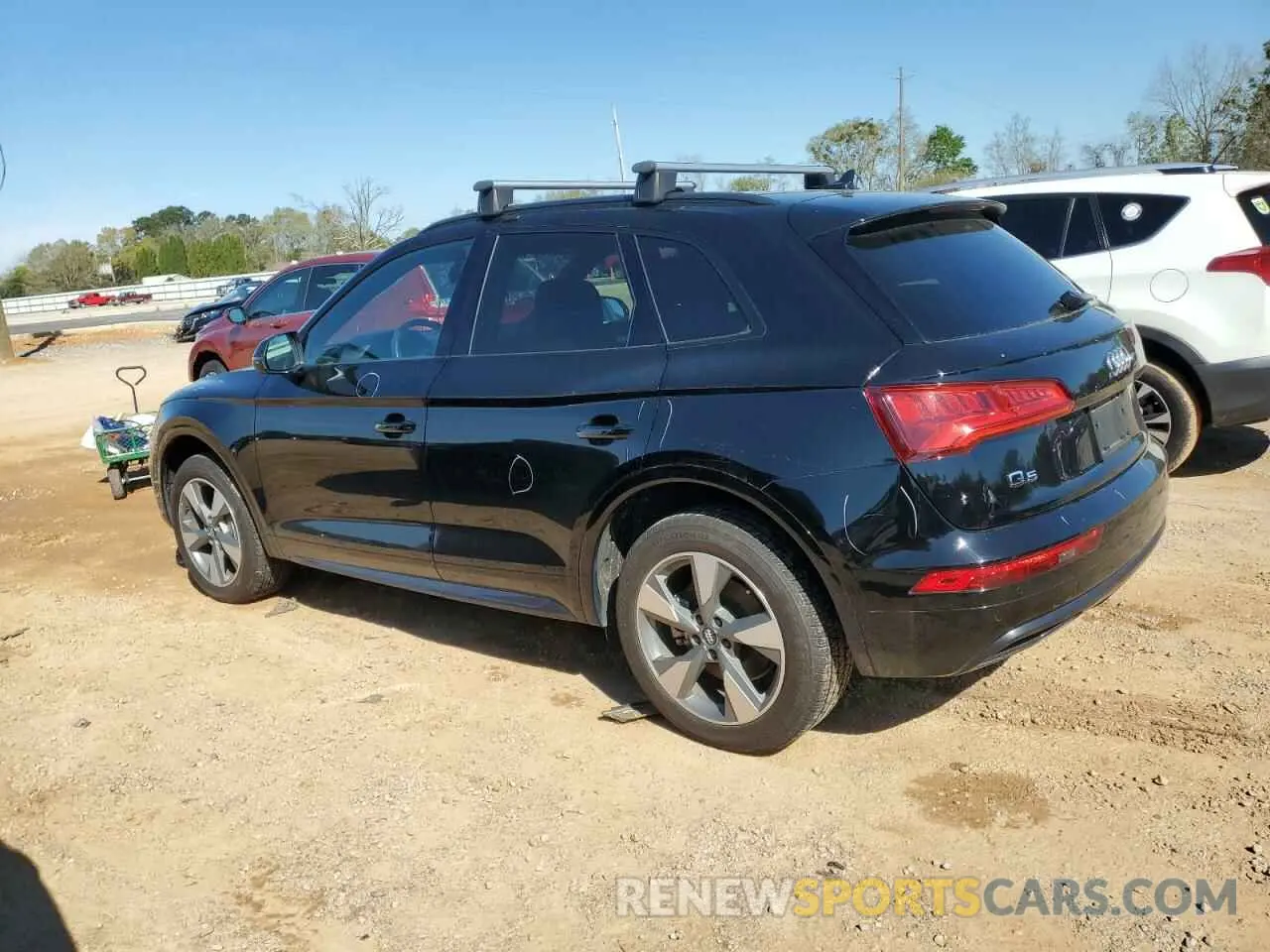 2 Фотография поврежденного автомобиля WA1ANAFY9L2085142 AUDI Q5 2020