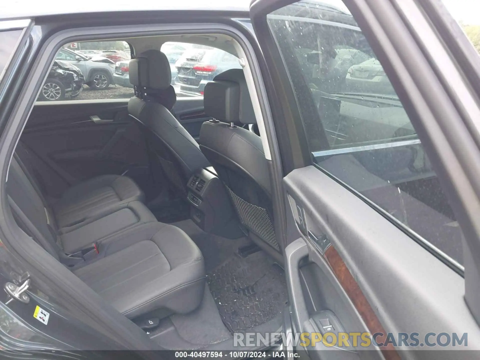 8 Фотография поврежденного автомобиля WA1ANAFY9L2102523 AUDI Q5 2020