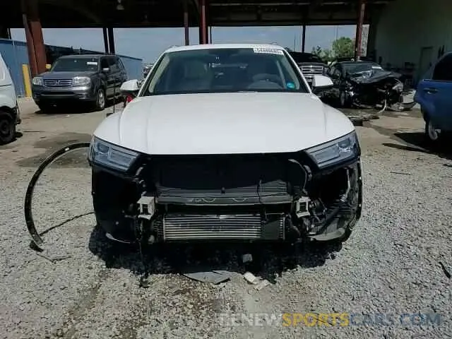 15 Photograph of a damaged car WA1ANAFY9L2119029 AUDI Q5 2020