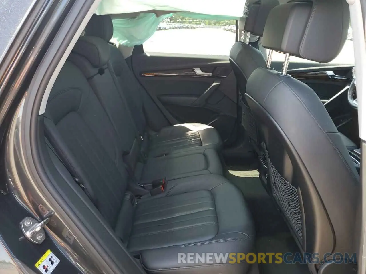 10 Photograph of a damaged car WA1ANAFYXL2043045 AUDI Q5 2020