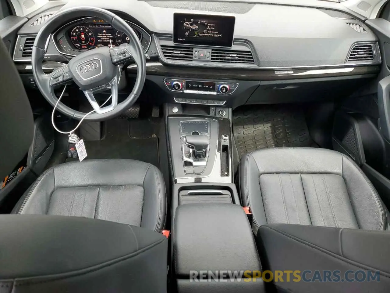 8 Photograph of a damaged car WA1BNAFY0L2044306 AUDI Q5 2020