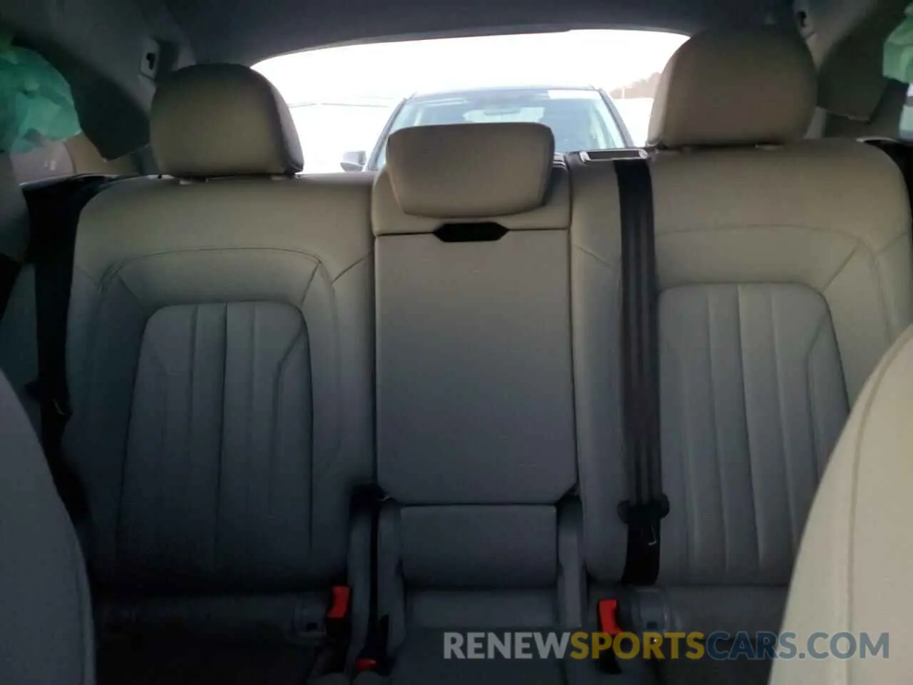 10 Фотография поврежденного автомобиля WA1BNAFY1L2025862 AUDI Q5 2020