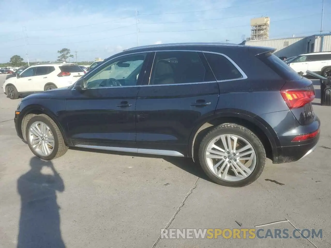 2 Photograph of a damaged car WA1BNAFY1L2041348 AUDI Q5 2020