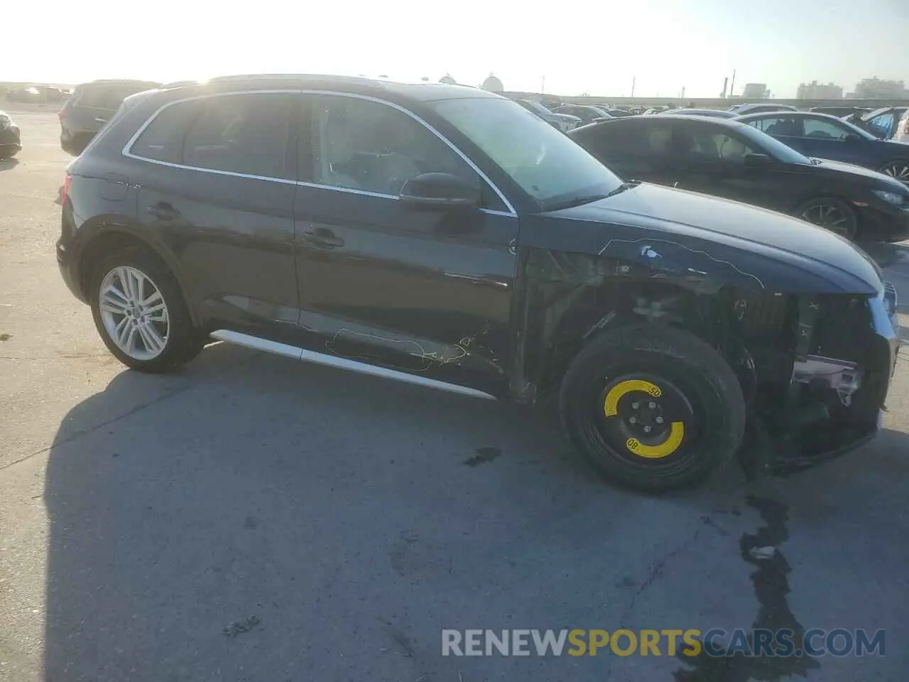 4 Photograph of a damaged car WA1BNAFY1L2041348 AUDI Q5 2020