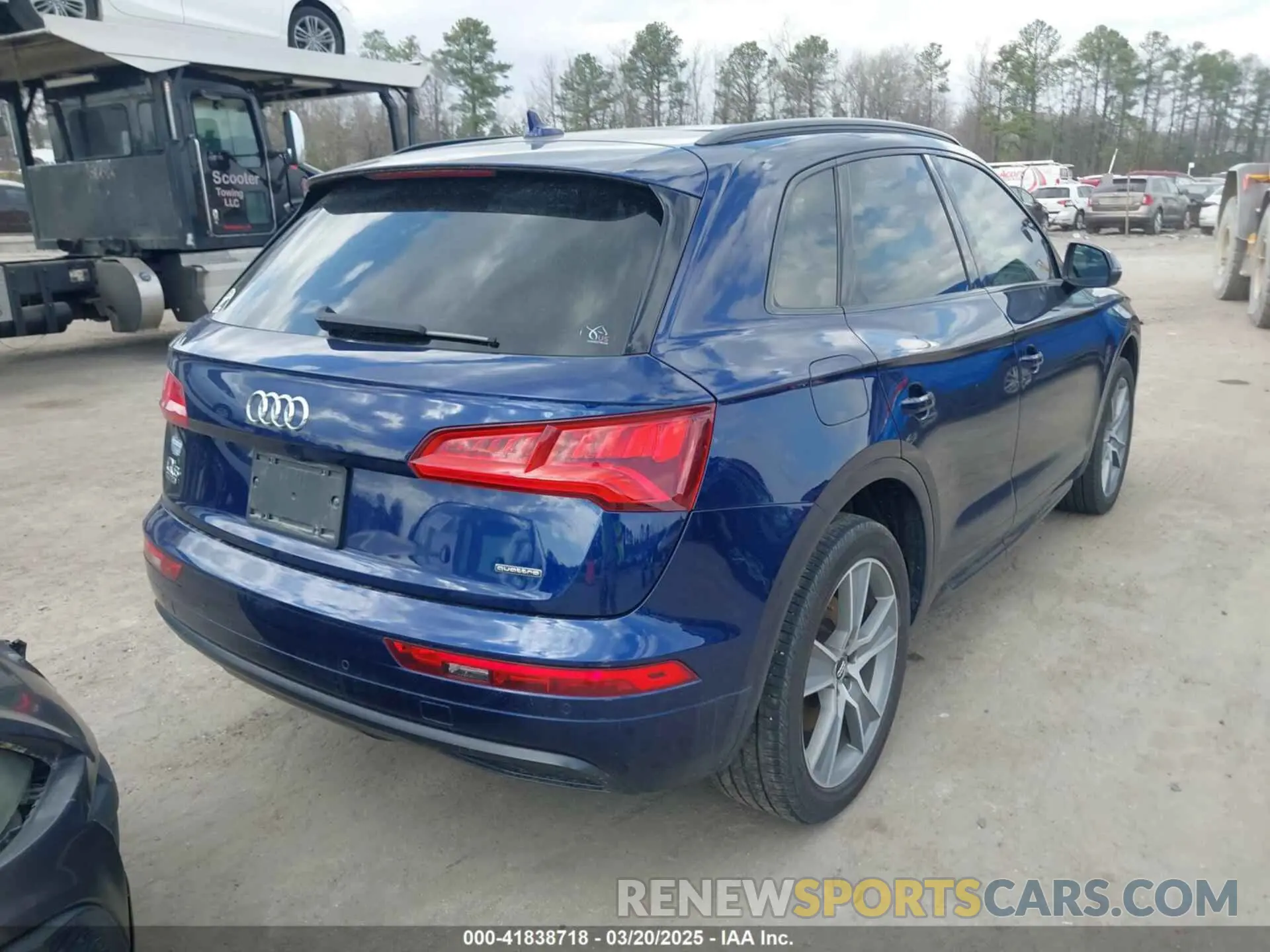 4 Photograph of a damaged car WA1BNAFY2L2011761 AUDI Q5 2020
