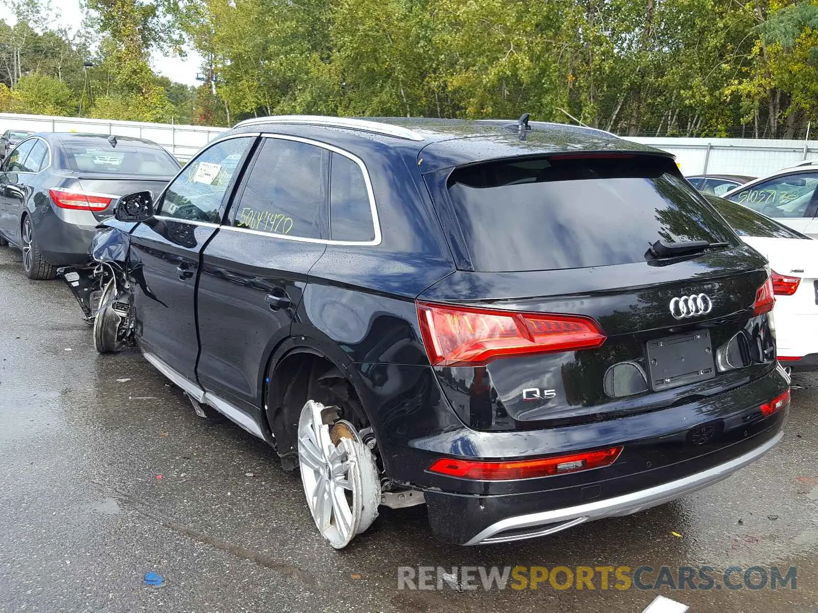 3 Photograph of a damaged car WA1BNAFY2L2018502 AUDI Q5 2020