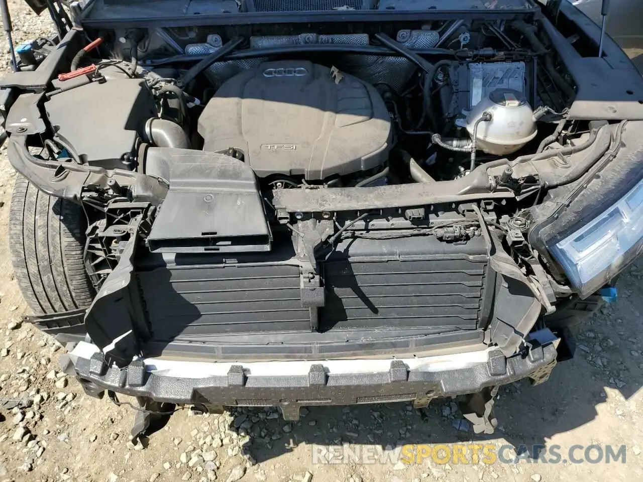 12 Фотография поврежденного автомобиля WA1BNAFY2L2068669 AUDI Q5 2020