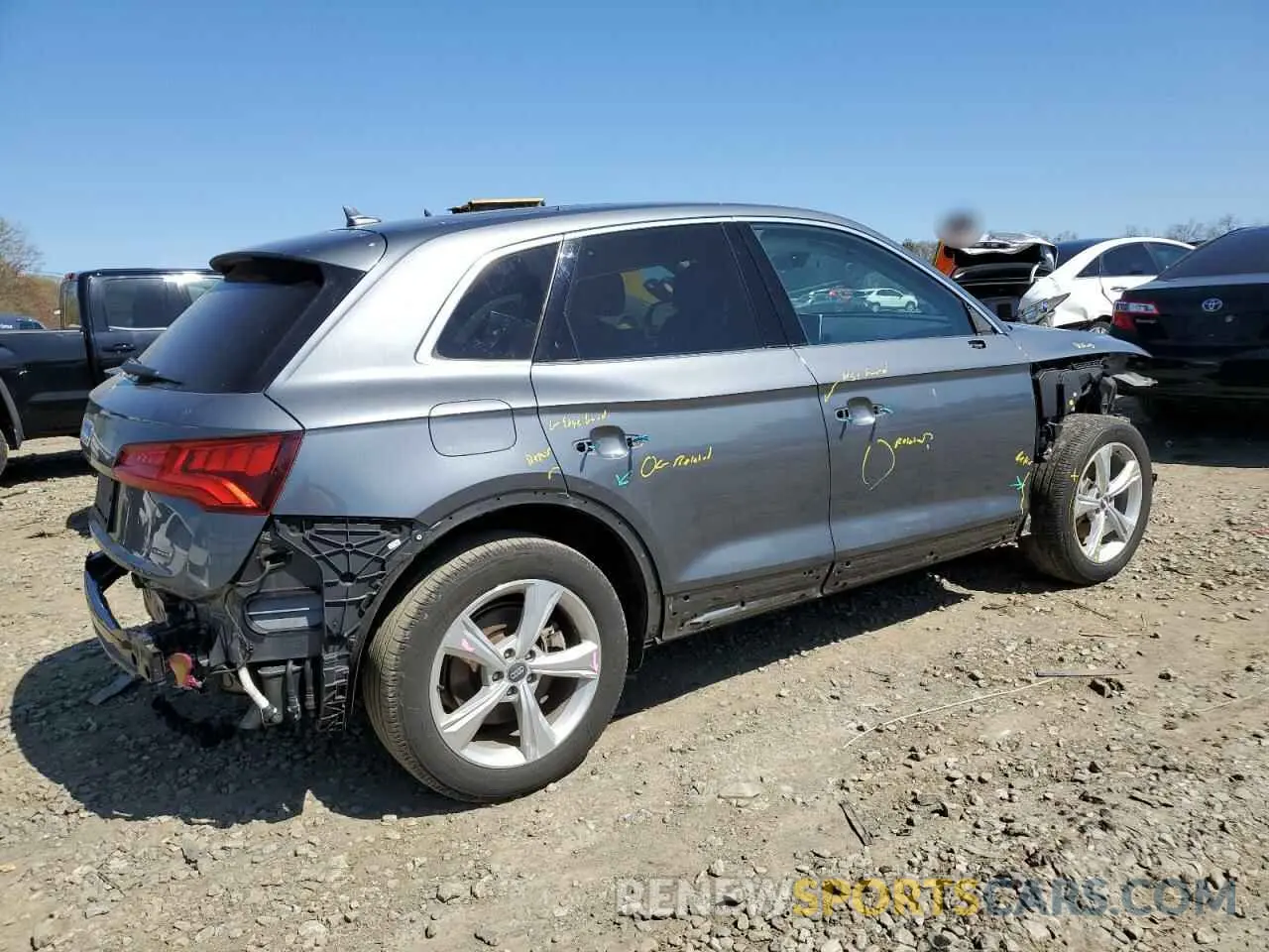 3 Фотография поврежденного автомобиля WA1BNAFY2L2068669 AUDI Q5 2020
