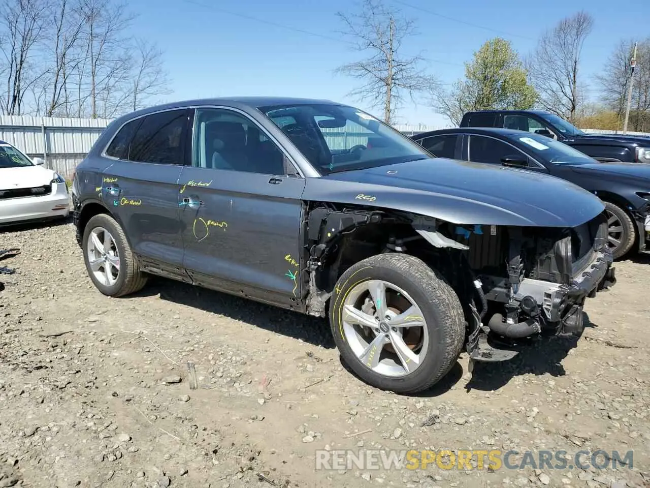 4 Фотография поврежденного автомобиля WA1BNAFY2L2068669 AUDI Q5 2020