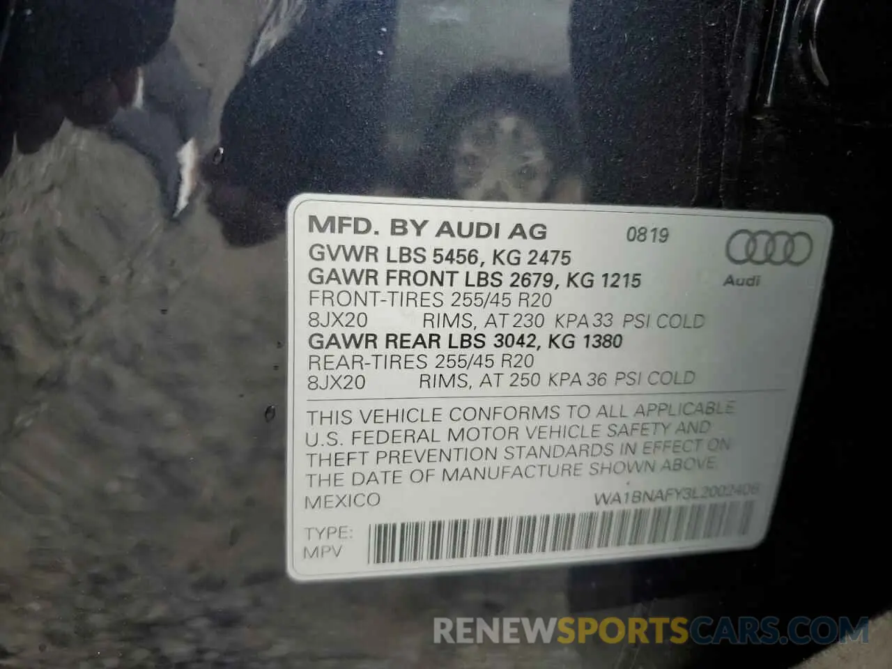 13 Photograph of a damaged car WA1BNAFY3L2002406 AUDI Q5 2020