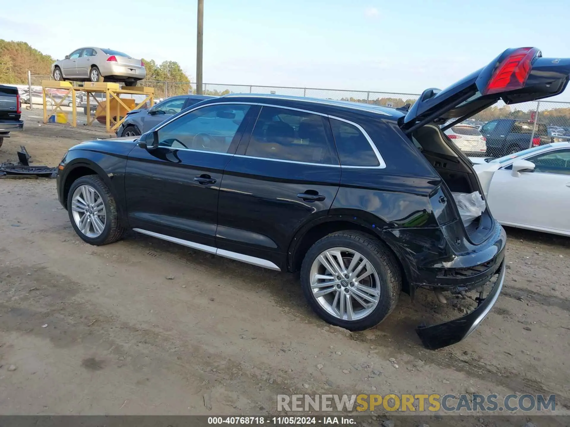 3 Photograph of a damaged car WA1BNAFY3L2024292 AUDI Q5 2020