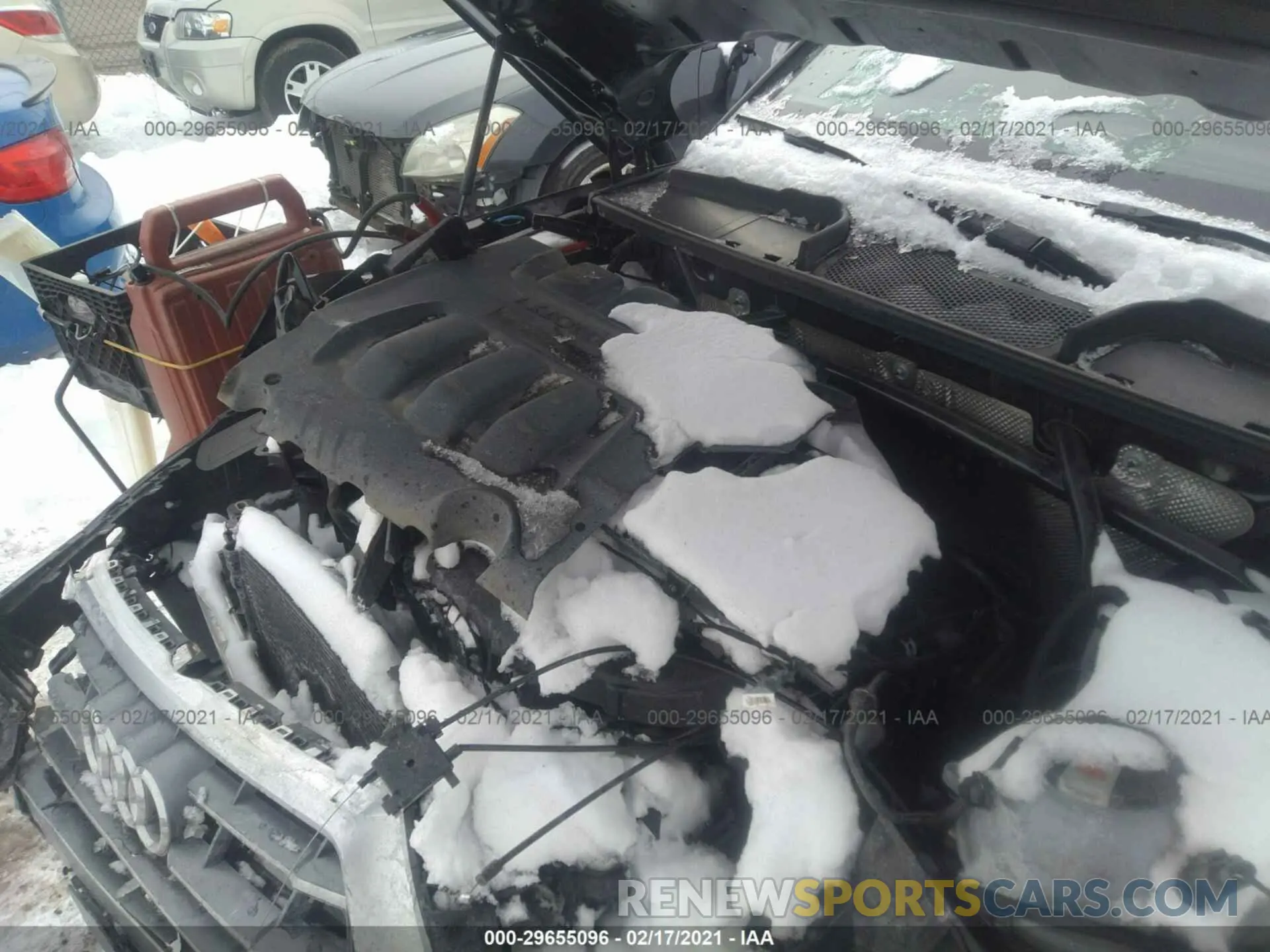 10 Photograph of a damaged car WA1BNAFY3L2029217 AUDI Q5 2020