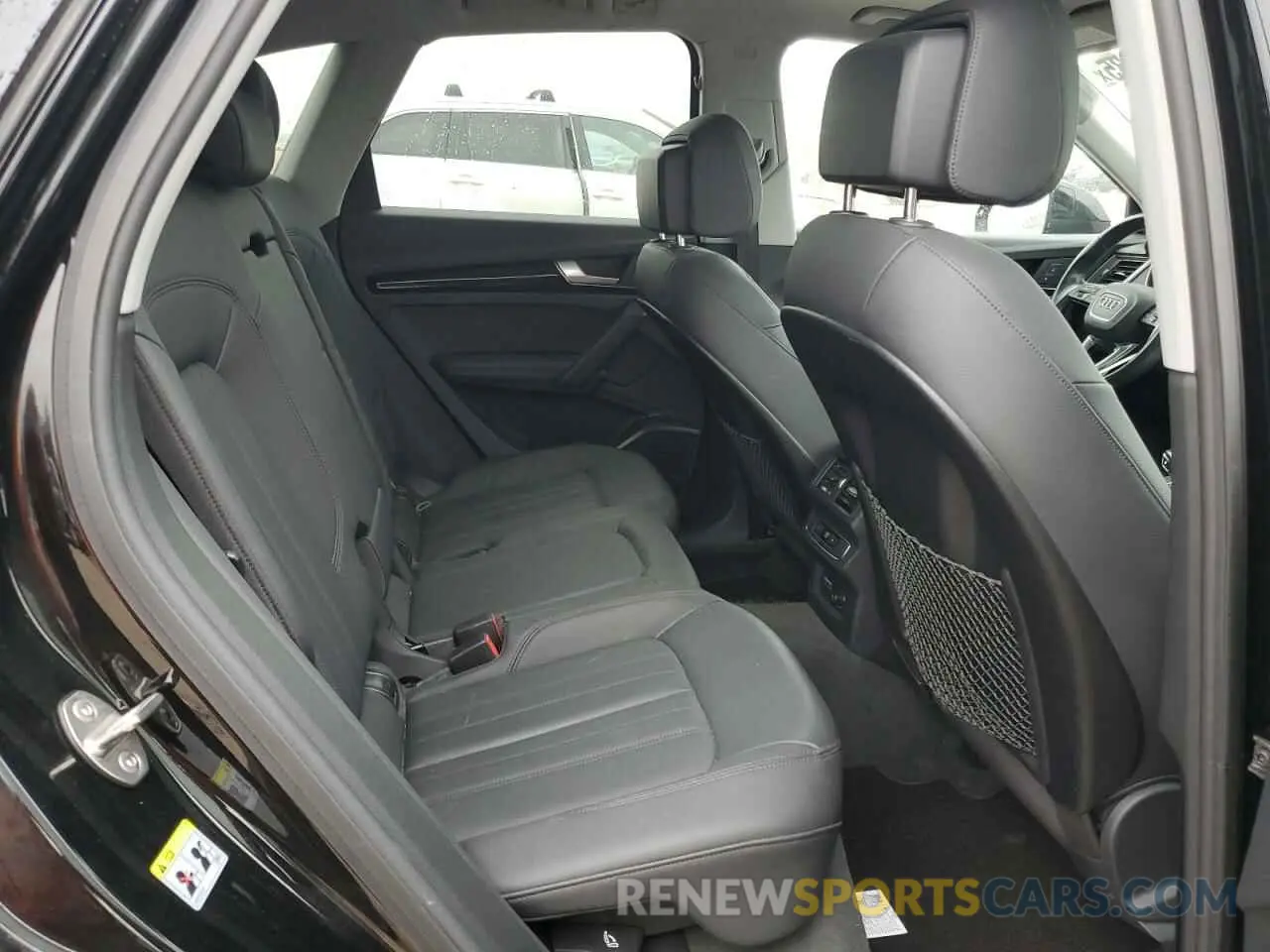 10 Photograph of a damaged car WA1BNAFY4L2065613 AUDI Q5 2020