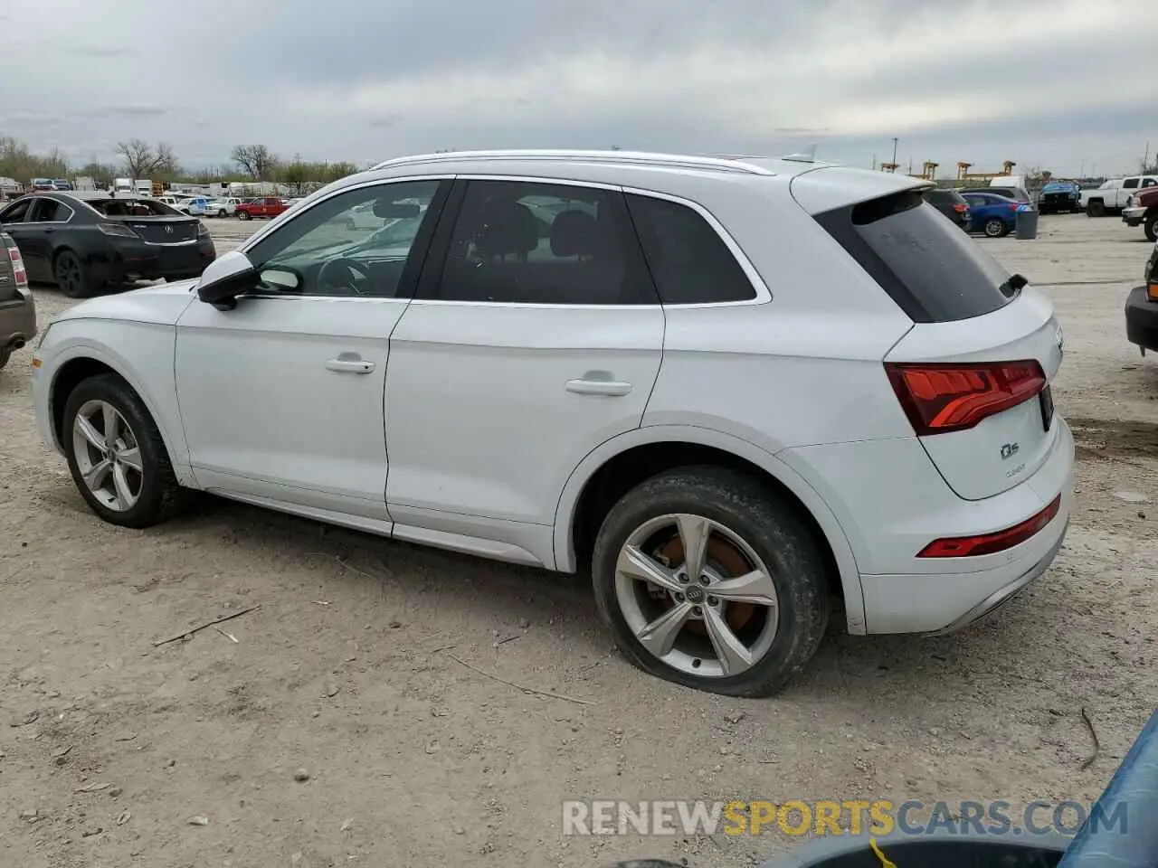 2 Фотография поврежденного автомобиля WA1BNAFY6L2011858 AUDI Q5 2020