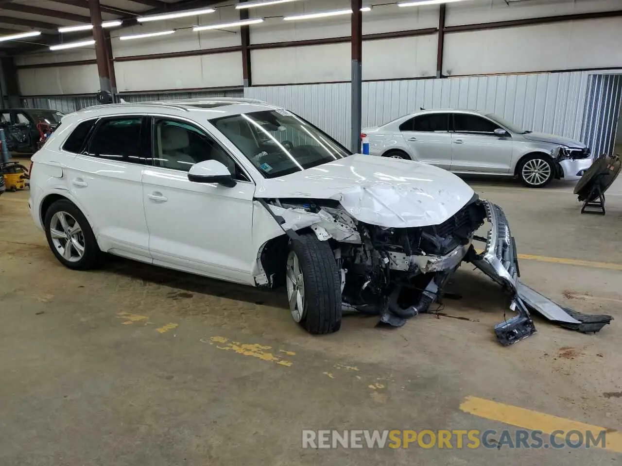 4 Photograph of a damaged car WA1BNAFY6L2058856 AUDI Q5 2020