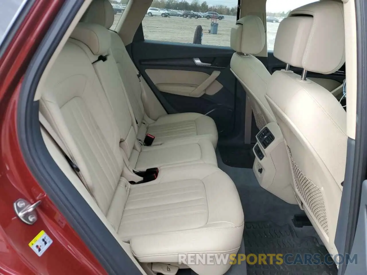 11 Фотография поврежденного автомобиля WA1BNAFY6L2098242 AUDI Q5 2020