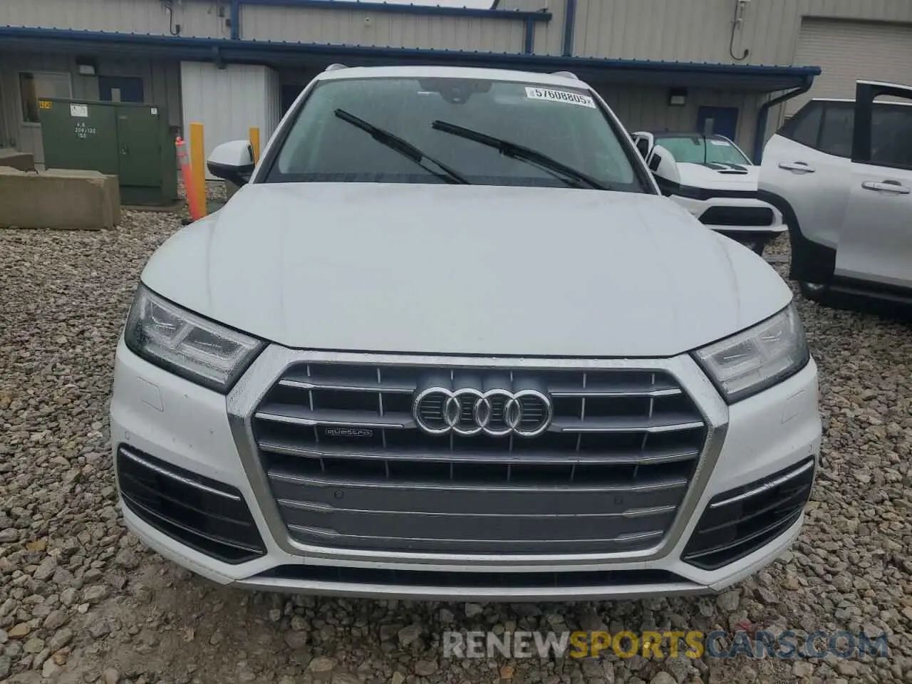 5 Photograph of a damaged car WA1BNAFY9L2102249 AUDI Q5 2020