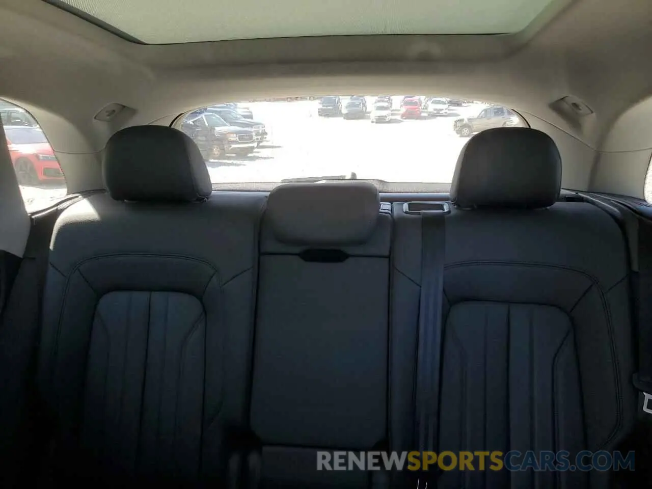 10 Фотография поврежденного автомобиля WA1BNAFYXL2058083 AUDI Q5 2020