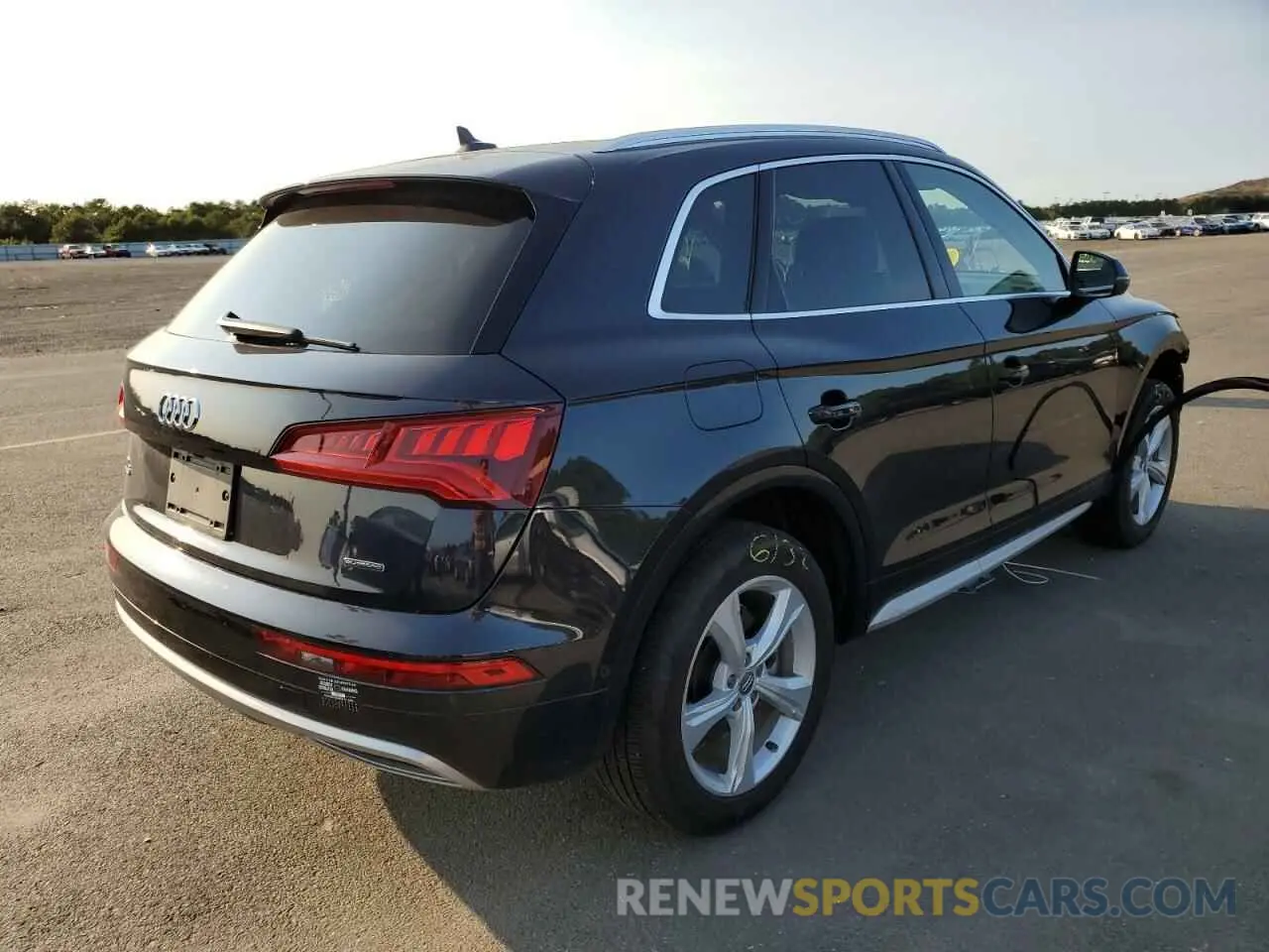 4 Photograph of a damaged car WA1CNAFY3L2046152 AUDI Q5 2020