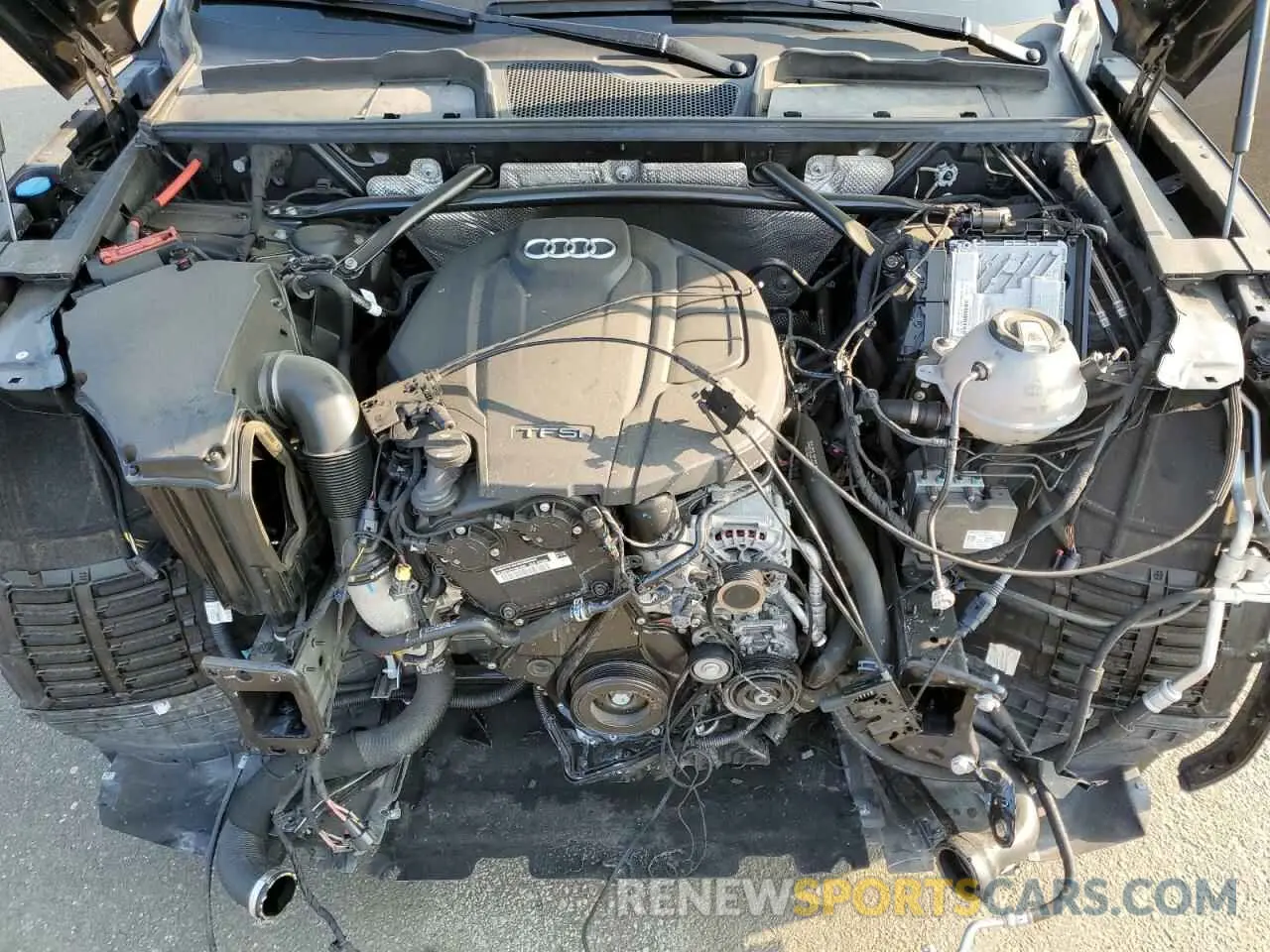 7 Photograph of a damaged car WA1CNAFY3L2046152 AUDI Q5 2020