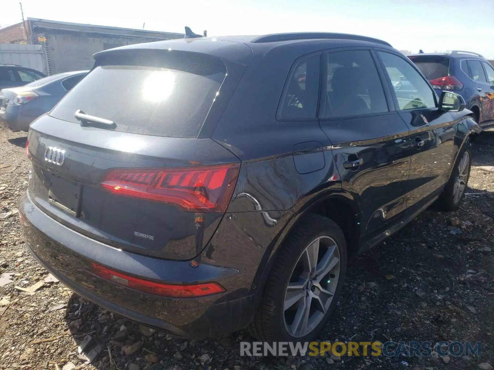4 Photograph of a damaged car WA1CNAFY5L2104844 AUDI Q5 2020