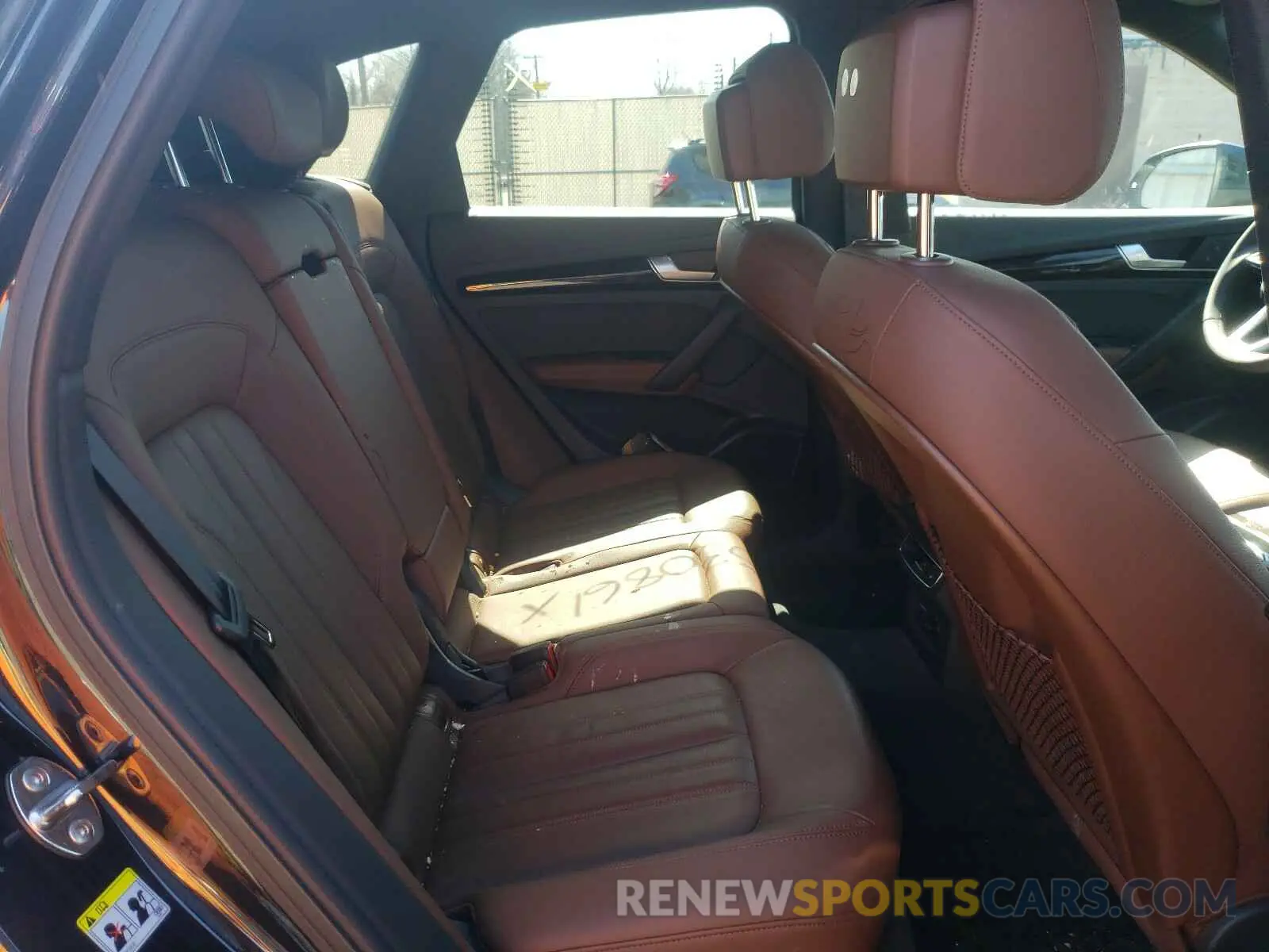 6 Photograph of a damaged car WA1CNAFY5L2104844 AUDI Q5 2020