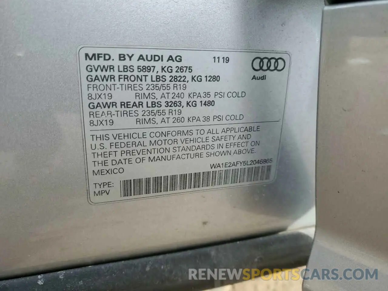13 Photograph of a damaged car WA1E2AFY5L2046865 AUDI Q5 2020