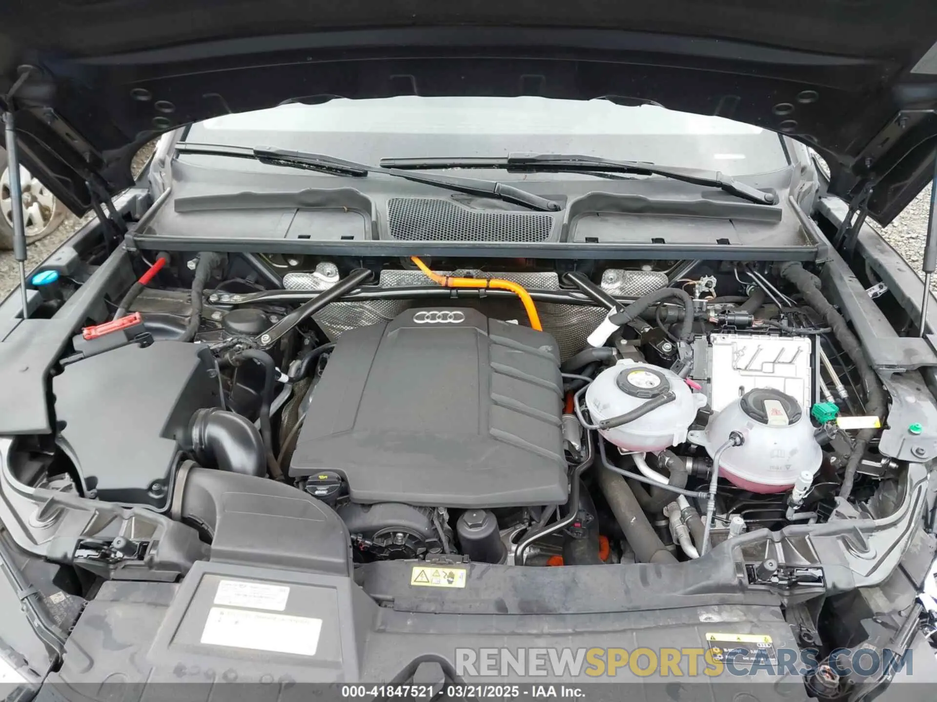 10 Photograph of a damaged car WA1E2AFY9L2069727 AUDI Q5 2020