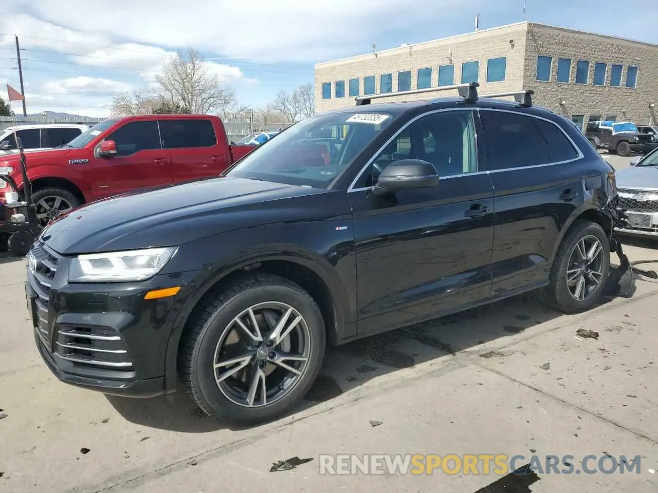 1 Photograph of a damaged car WA1E2AFYXL2052712 AUDI Q5 2020