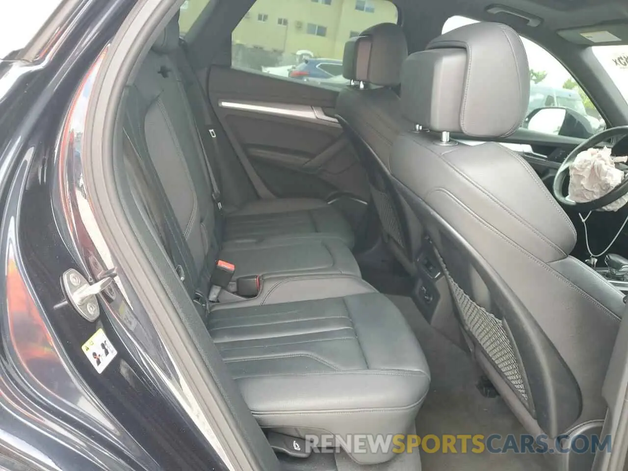 11 Photograph of a damaged car WA1ENAFY7L2105471 AUDI Q5 2020