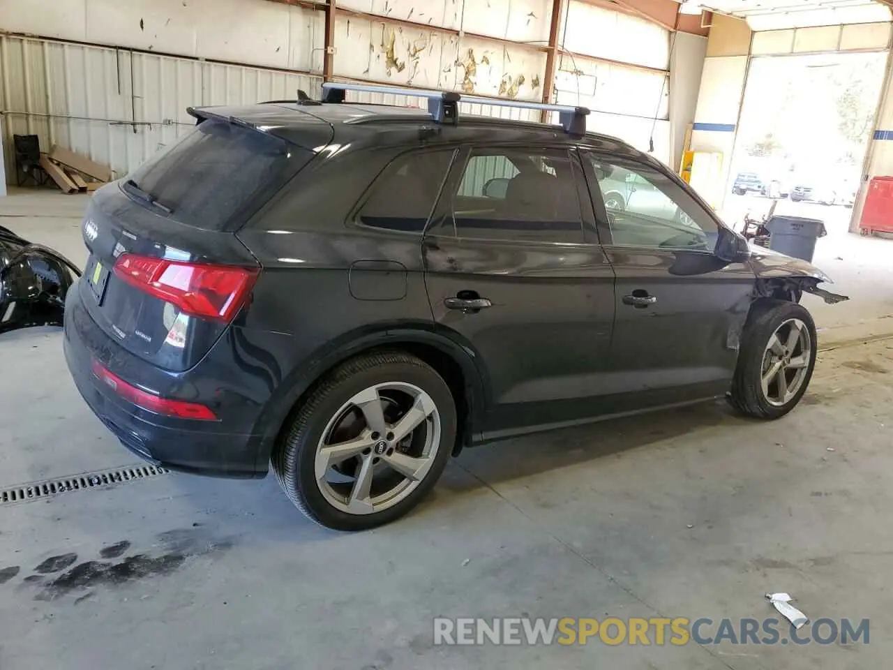 3 Фотография поврежденного автомобиля WA1ENAFY7L2109987 AUDI Q5 2020