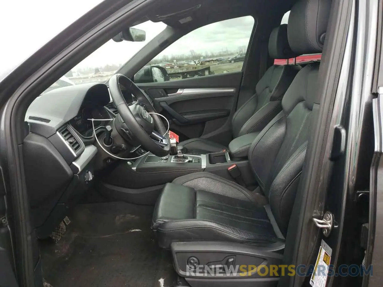 7 Фотография поврежденного автомобиля WA1F2AFY1L2047130 AUDI Q5 2020