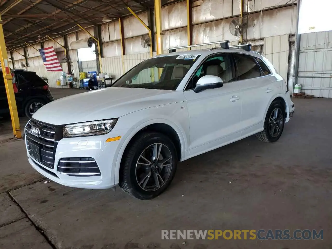 1 Photograph of a damaged car WA1G2AFY4L2048762 AUDI Q5 2020