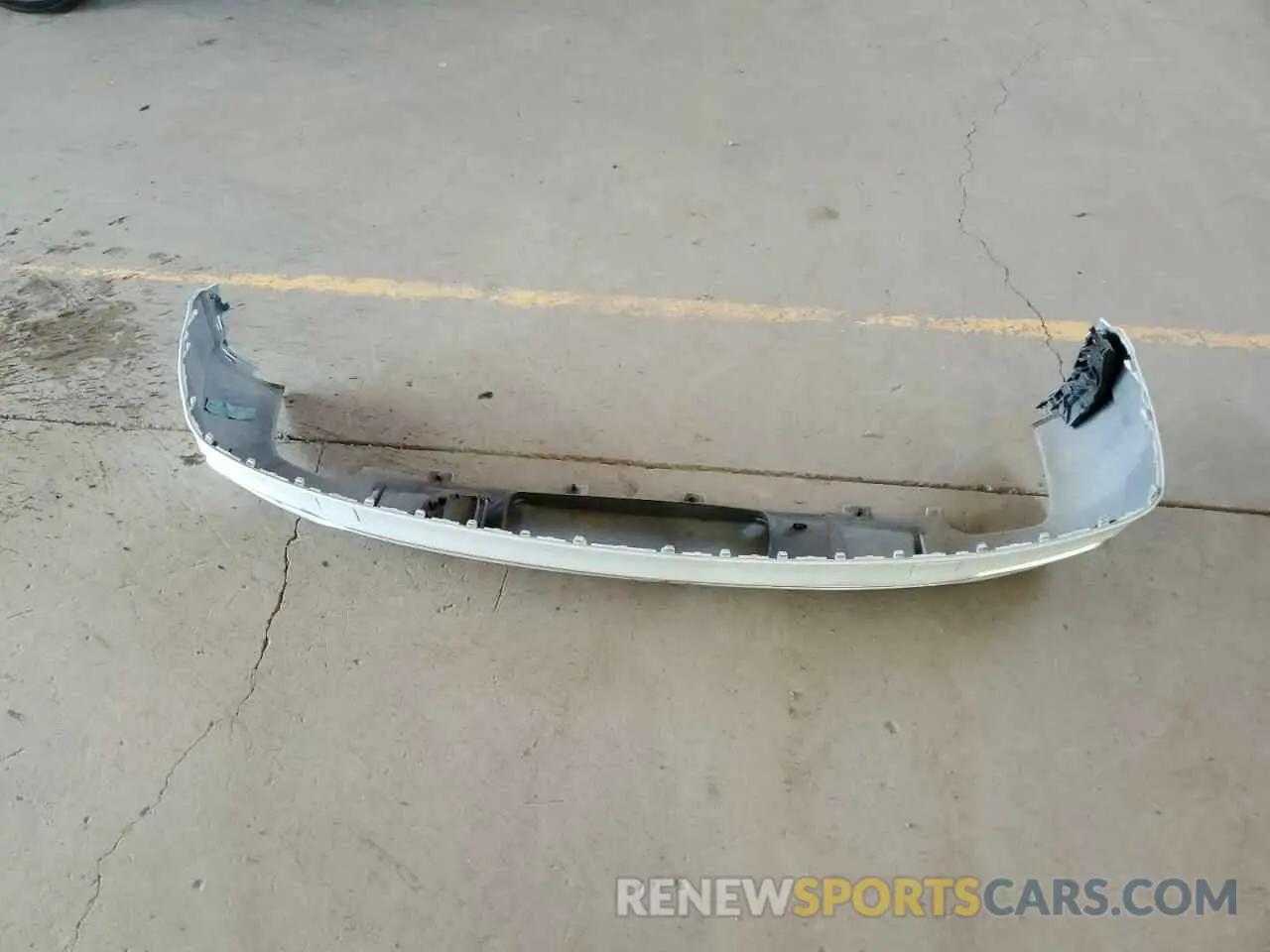 12 Photograph of a damaged car WA1G2AFY4L2048762 AUDI Q5 2020