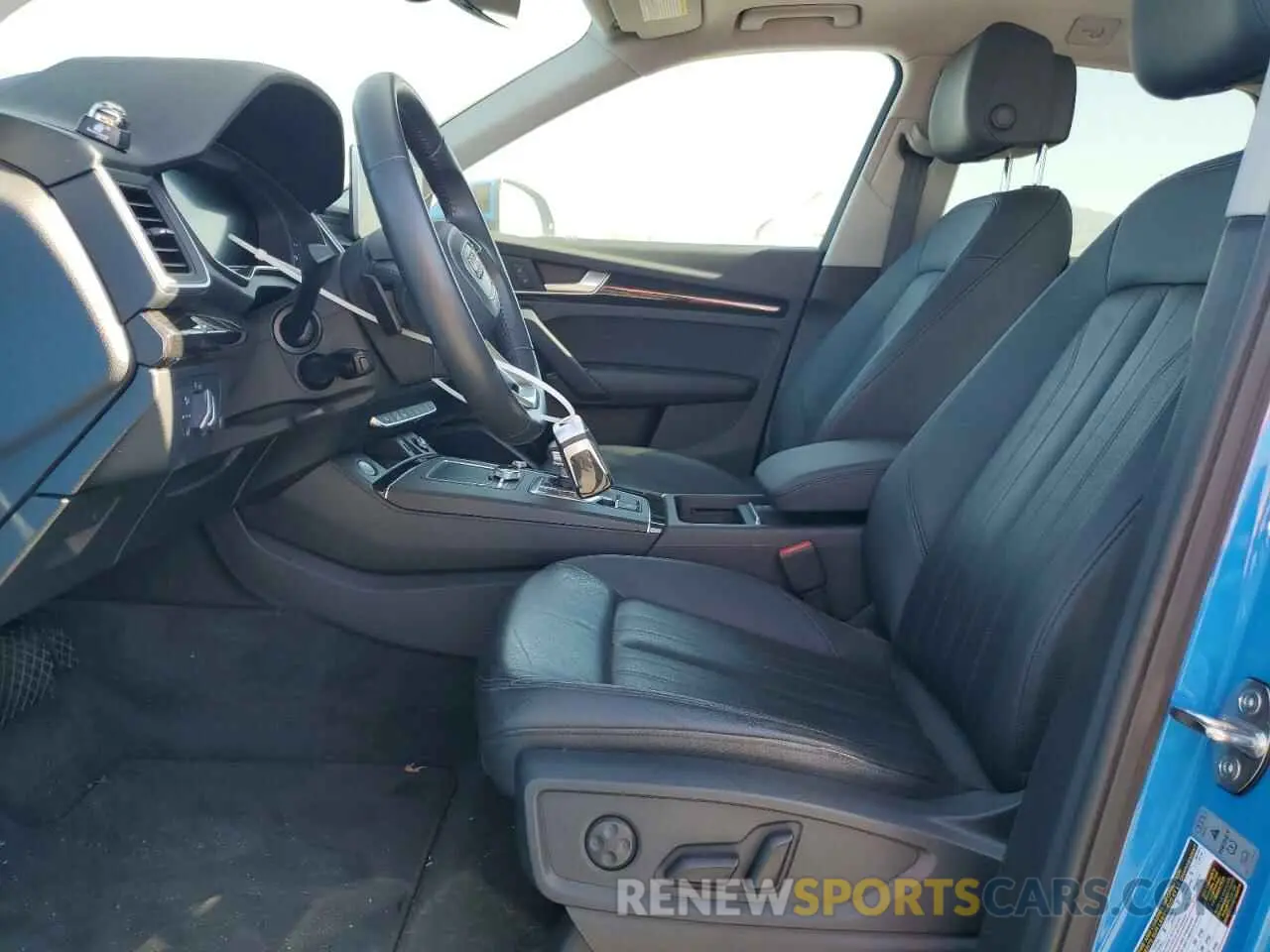 7 Фотография поврежденного автомобиля WA1G2AFY9L2048790 AUDI Q5 2020