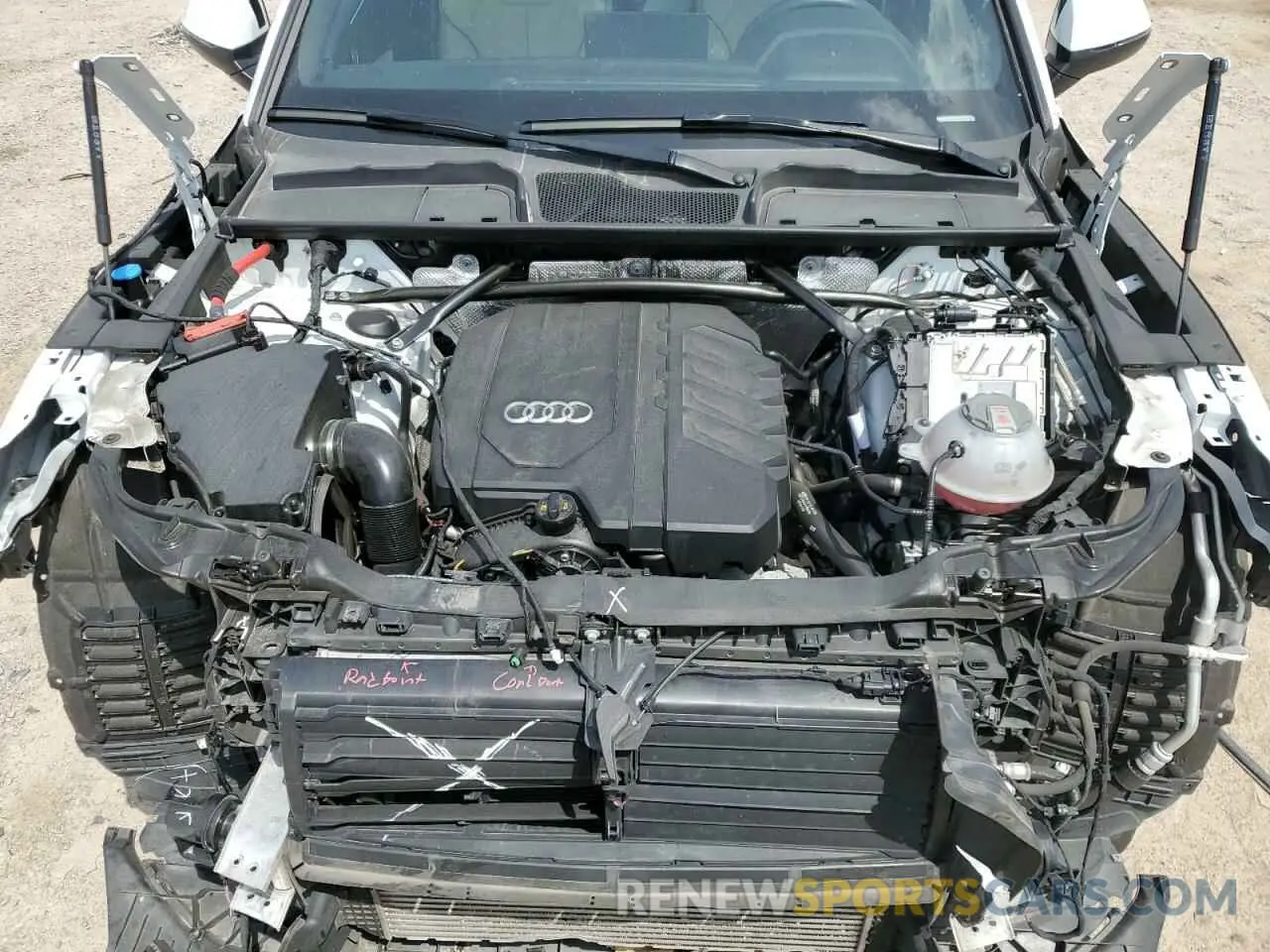 14 Photograph of a damaged car WA15AAFY6M2137390 AUDI Q5 2021