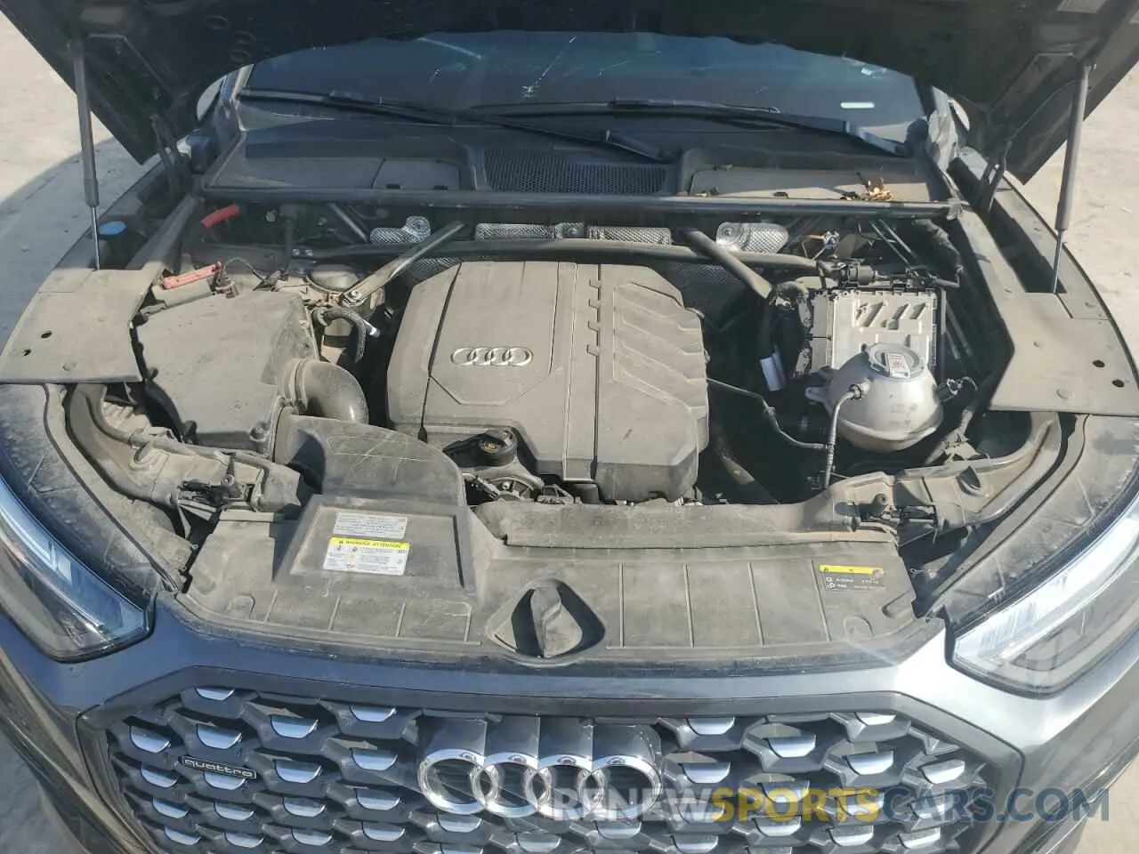 12 Фотография поврежденного автомобиля WA15AAFY7M2093321 AUDI Q5 2021