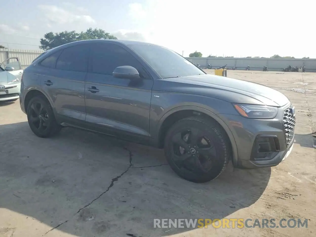 4 Фотография поврежденного автомобиля WA15AAFY7M2093321 AUDI Q5 2021