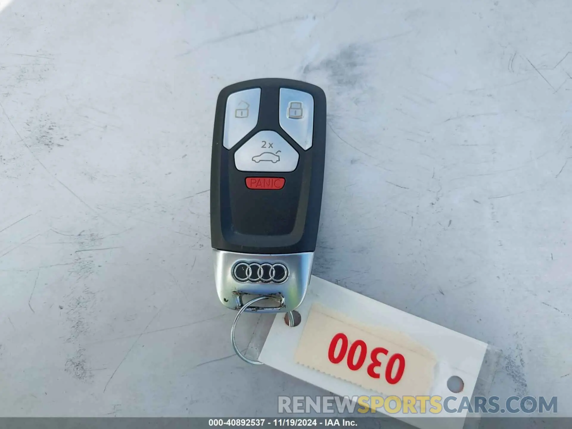 11 Photograph of a damaged car WA1AAAFY1M2075038 AUDI Q5 2021