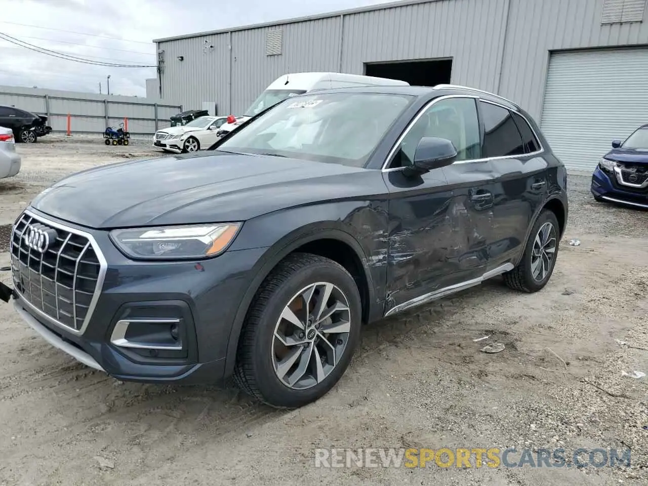 1 Photograph of a damaged car WA1AAAFY1M2130278 AUDI Q5 2021