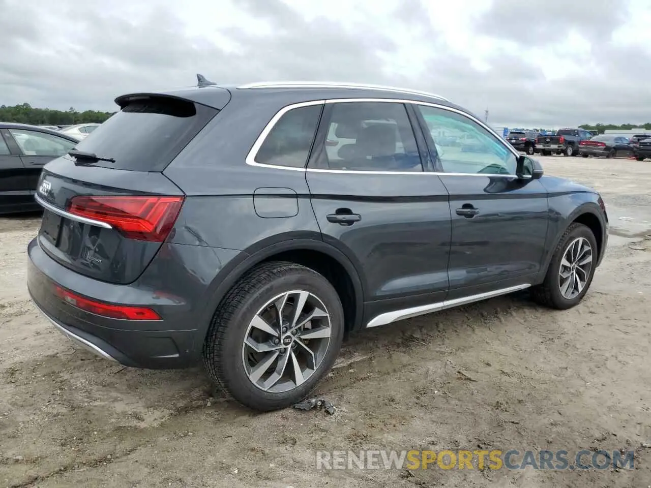 3 Photograph of a damaged car WA1AAAFY1M2130278 AUDI Q5 2021