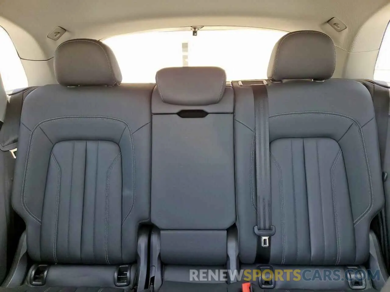 10 Фотография поврежденного автомобиля WA1AAAFY2M2004785 AUDI Q5 2021
