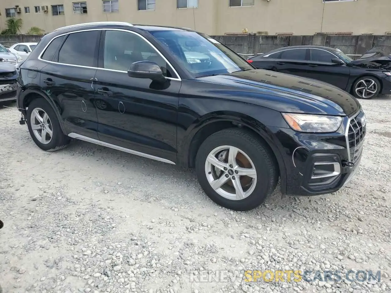 4 Фотография поврежденного автомобиля WA1AAAFY3M2093198 AUDI Q5 2021
