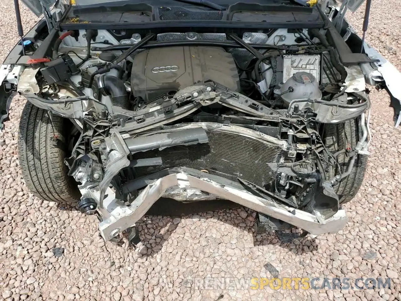 12 Фотография поврежденного автомобиля WA1AAAFY4M2032460 AUDI Q5 2021