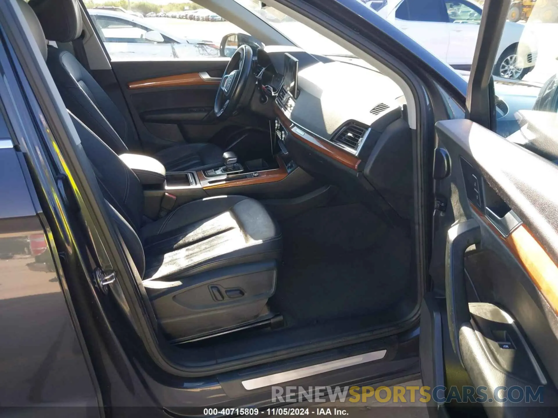 5 Photograph of a damaged car WA1AAAFY6M2005373 AUDI Q5 2021