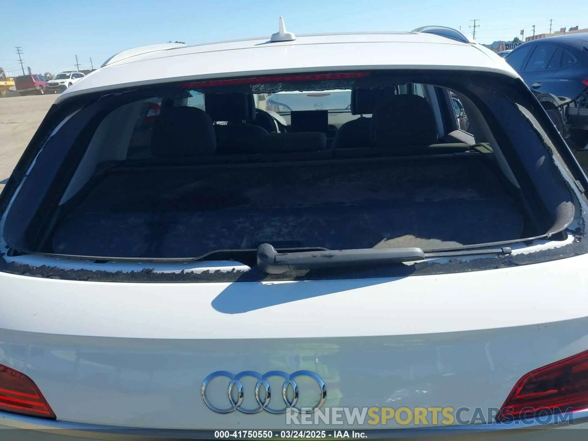 6 Photograph of a damaged car WA1AAAFY6M2045811 AUDI Q5 2021